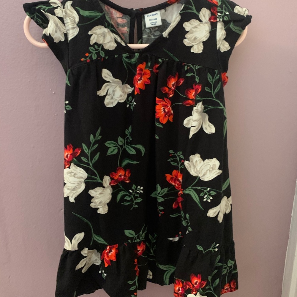 Old Navy baby girls dress